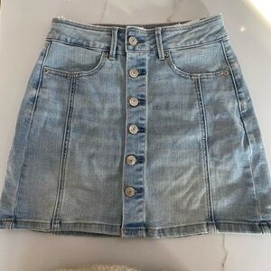 American Eagle nwt denim button skirt size 0